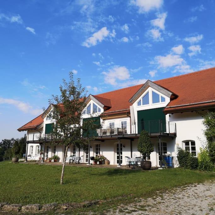 Ferienwohnung Gutshof In Seenaehe Dießen am Ammersee エクステリア 写真